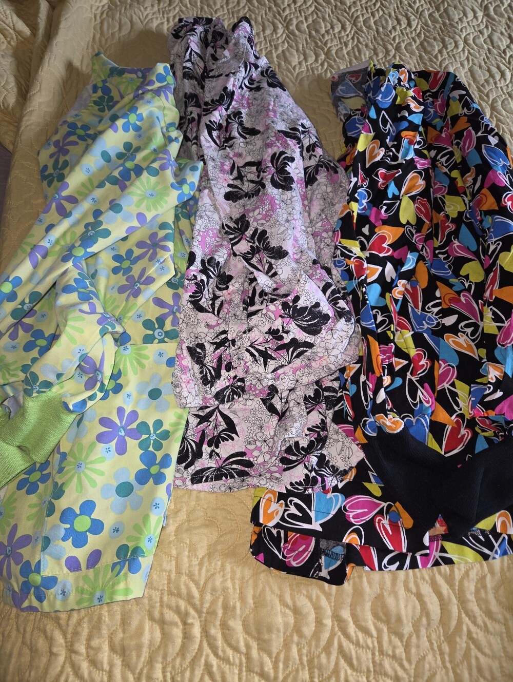 Women's Bundle Of 3 Scrub Jackets